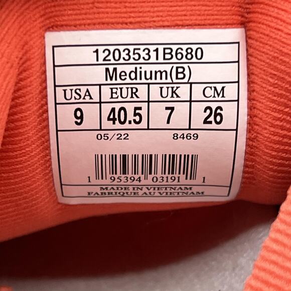 Brooks Adrenaline GTS 22 Running Shoes Women Size 9 Coral Orange Comfort Sneaker - Picture 8 of 8